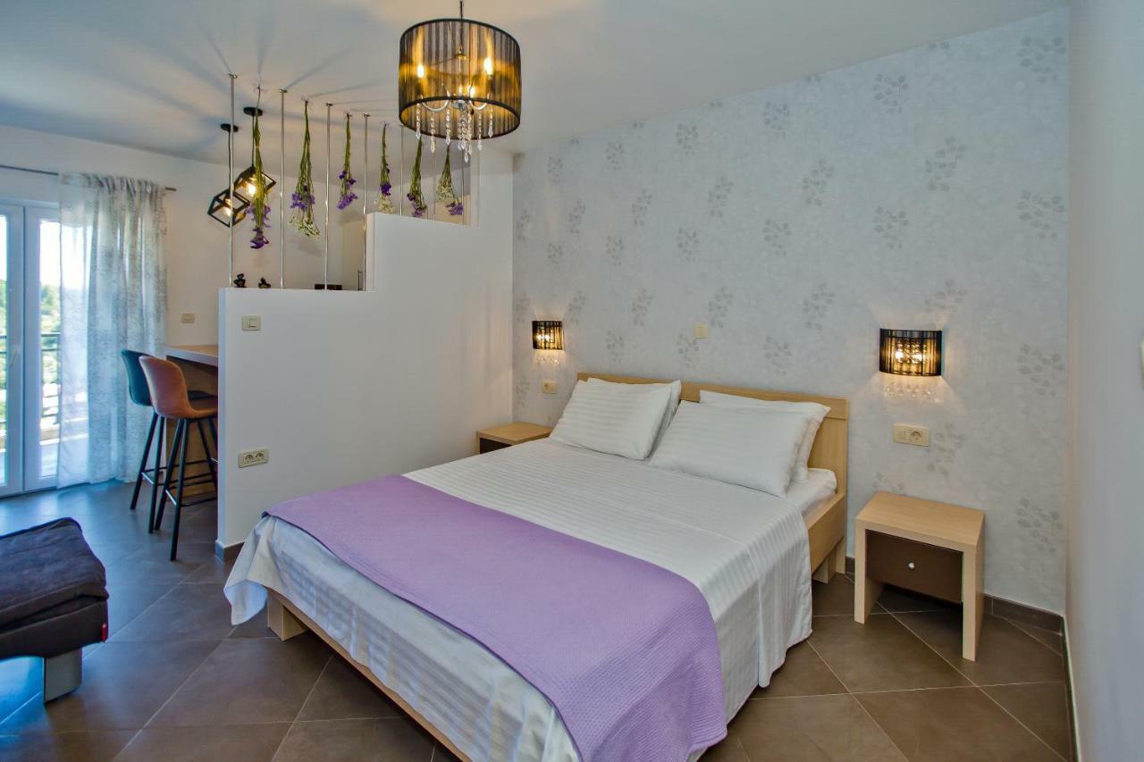 Island Hvar Seaside Villa Levanda With Beach, Pool & Seaview Hvar Town Exterior foto